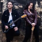 «Hail to the Might»: Un grito de resistencia con alma de himno