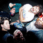 The Fake Friends anuncia su LP debut con el sencillo ‘A Sucker Born Every Minute’