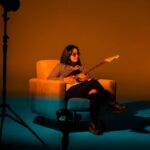 Cinthya Welch desnuda emociones con su nuevo sencillo “Painted Lies”