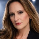 Exzenya redefine el poder femenino con un rap crossover que mezcla liderazgo, vulnerabilidad y reinvención sin límites