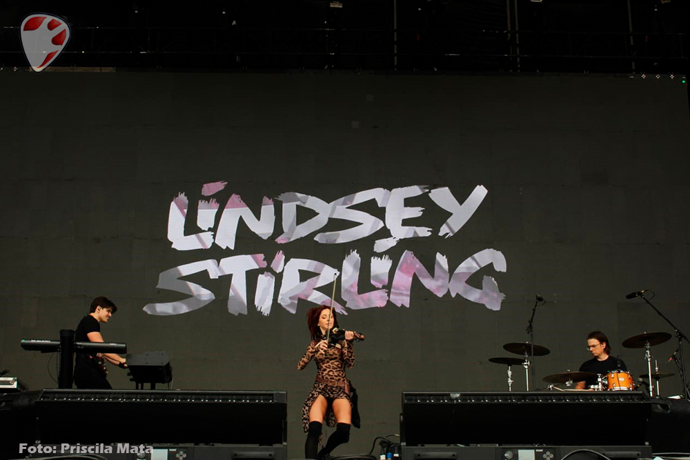 LINDSEY STERLING 8