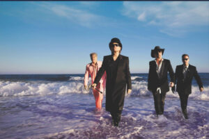 U2