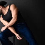 LEYO reimagina “Los Hombres No Deben Llorar”: un manifiesto íntimo sobre masculinidad, vulnerabilidad y memoria familiar