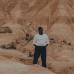 Mbongo lanza su nuevo single ‘HUELLA’, una carta de amor a sus orígenes.
